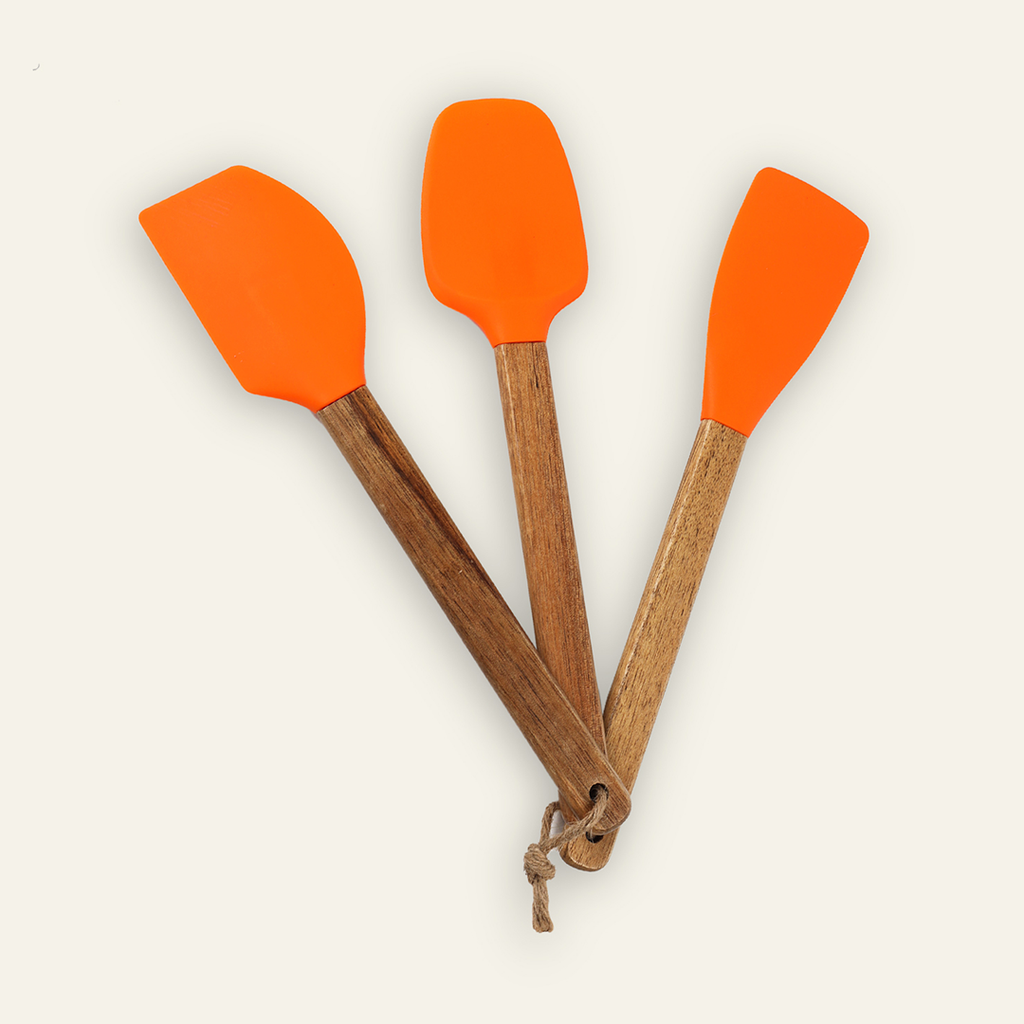 طقم ملاعق سيليكون بيد خشب 3 قطع