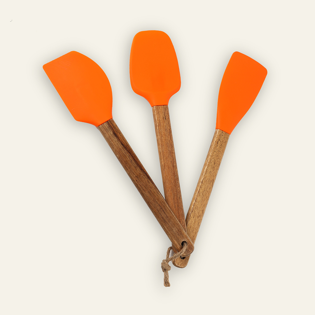 طقم ملاعق سيليكون بيد خشب 3 قطع